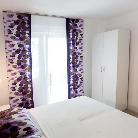 Apartamento With A Parking Space Starigrad, Paklenica - 6575