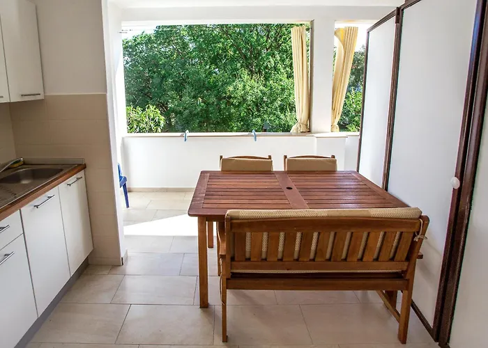 With A Parking Space Starigrad, Paklenica - 6575 *